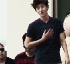 백현 움짤 털이 | 인스티즈