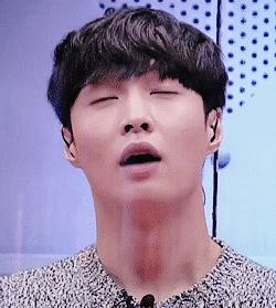 [EXO/레이] 연상이랑 존댓말 쓰는 썰.JPG | 인스티즈