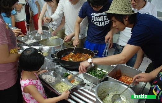데뷔 이래 단 한번도 구설수에 오른적 없는 인성 甲 아이돌 | 인스티즈