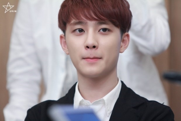 [EXO/도경수] 우리학교 영어쌤이랑 연애하는썰 | 인스티즈