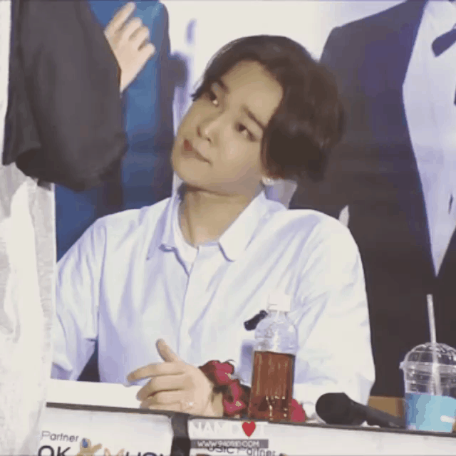 한번쯤 봐두면 정신건강에 해로운 남자아이돌 짤들.gif | 인스티즈