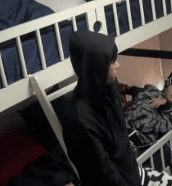 [iKON/김삐잉] iKON한테 신나게 까이고 몰리는 코디가 된 썰 2 | 인스티즈