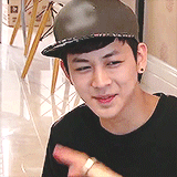 [iKON/김삐잉] iKON한테 신나게 까이고 몰리는 코디가 된 썰 4 | 인스티즈