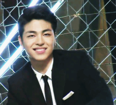 [iKON/김삐잉] iKON한테 신나게 까이고 몰리는 코디가 된 썰 5 | 인스티즈