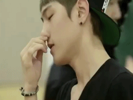 [iKON/김삐잉] iKON한테 신나게 까이고 몰리는 코디가 된 썰 5 | 인스티즈