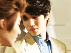 [EXO] 다음생엔 니네가 내 팬해라 - 본격 여주총수. 02. 라뷰라뷰~ | 인스티즈