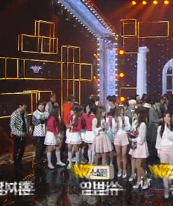 충격적인 에이핑크의 인사성ㄷㄷㄷㄷㄷ.jpgif | 인스티즈