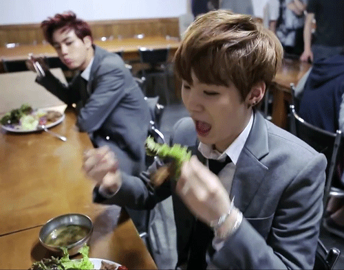 [방탄소년단] 진격의 동아리.Facebook | 인스티즈