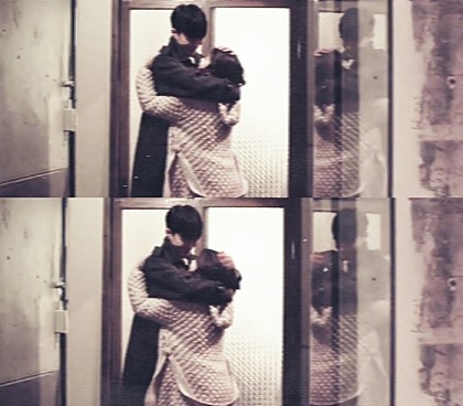 민윤기 주인이 퇴근하고 집에 막 들어오면 | 인스티즈