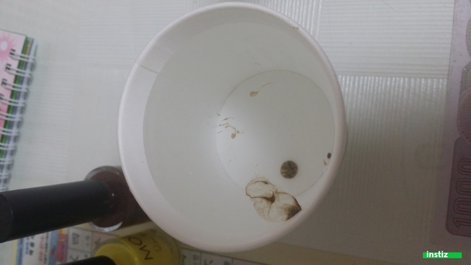 새로운 매니큐어 바르기를 시도해봤어요 | 인스티즈