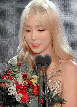 상받는 탱구 | 인스티즈