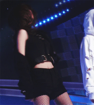 유띵크 의상,컨셉 너무 좋아하는데.. | 인스티즈