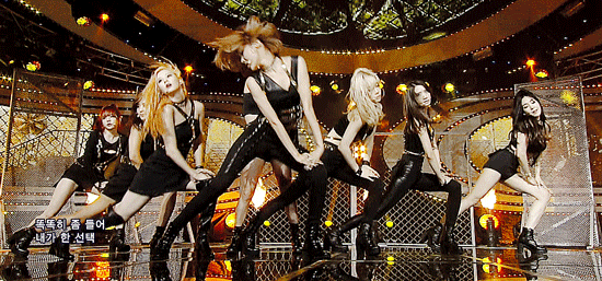 유띵크 의상,컨셉 너무 좋아하는데.. | 인스티즈