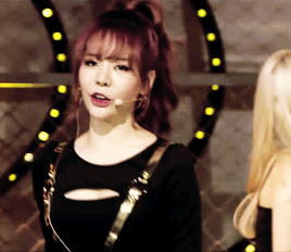 유띵크 의상,컨셉 너무 좋아하는데.. | 인스티즈