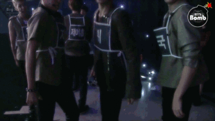 이상하게 노는것같은 아이돌그룹(예지력상승주의) | 인스티즈