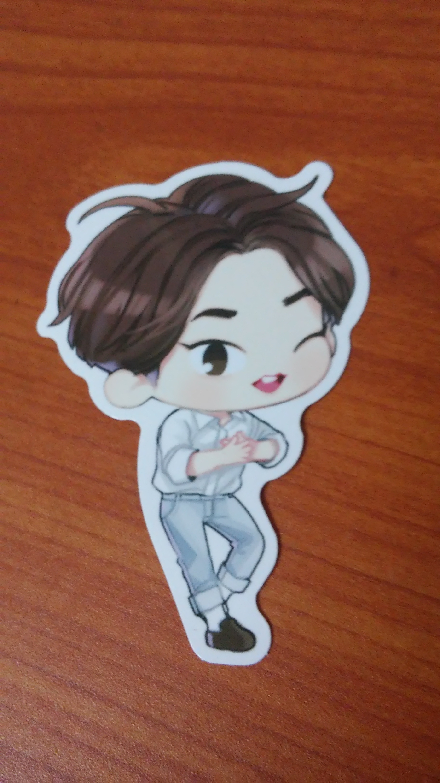 친구가 저한테 엑소 굿즈 하나 줬는데요 | 인스티즈