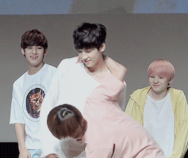 오빠가 짤 하나로 문준휘(feat.전원우)에 치이게 해드림 | 인스티즈