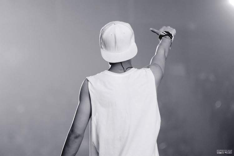 [방탄소년단] 여왕의 매력 10 (Reminiscence - R and K and C) | 인스티즈