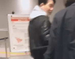 폭력이 일상인 아이돌.gif | 인스티즈