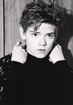 메이즈러너) 아주아주아주 오랫만에 온 기념 톱생이 짤털 | 인스티즈