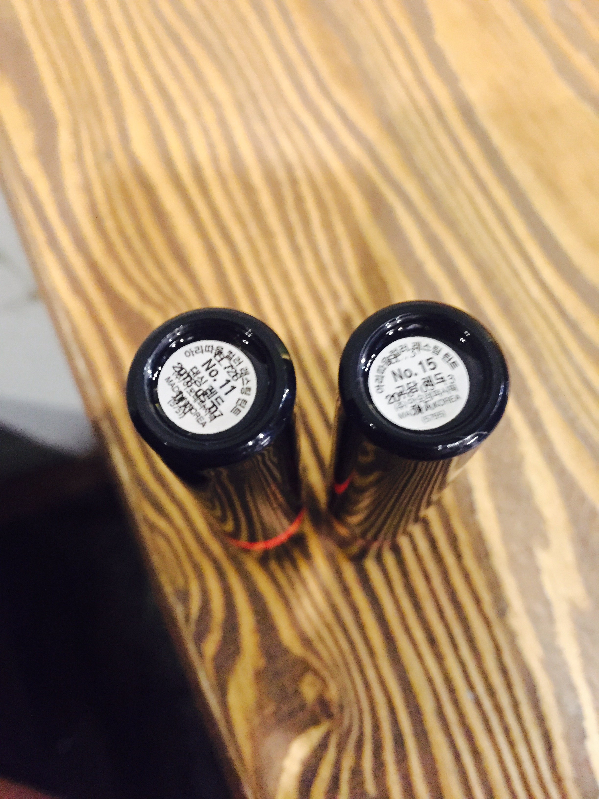 컬러래스팅 틴트 댄싱레드/고담레드 팔아요! 사용량 적어요 | 인스티즈