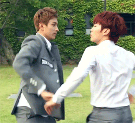 오늘 뮤뱅에서 빵 먹다가 무대 못 선 아이돌 | 인스티즈