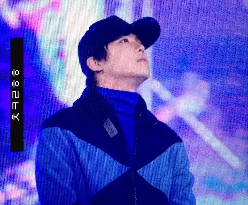 흔한 음대생 선배느낌의 남자아이돌 .jpg | 인스티즈