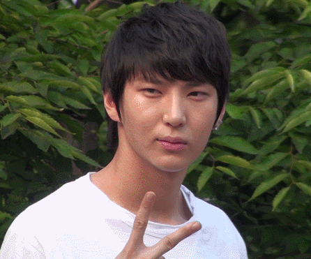 너무 잘 놀라서 개복치도 뛰어넘을것같은 아이돌ㄷㄷㄷㄷㄷㄷㄷㄷㄷ | 인스티즈