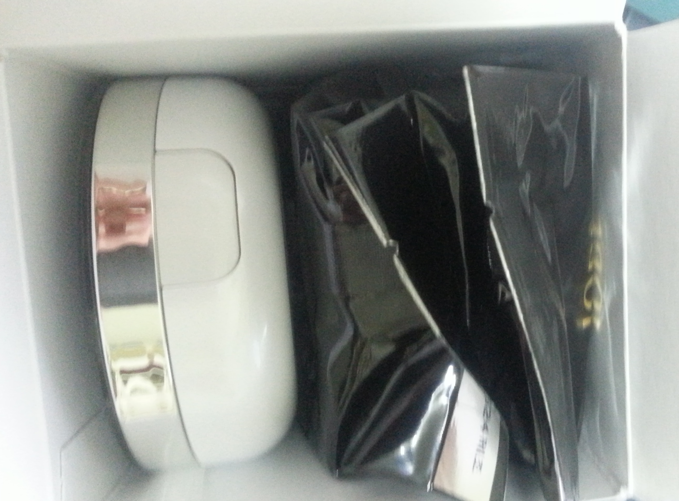 미개봉 베네피트 차차틴트/ 더 포어페셔널/ 아이오페 에어쿠션/ 아이오페 얼티미트 크림 팝니다 | 인스티즈