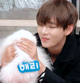 김태형(약간의 다른멤버) 사진 감상하고가세요~ | 인스티즈