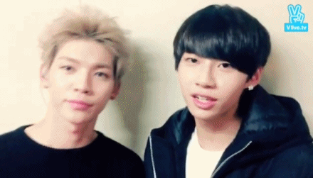 100일 기념 씬스틸을 노리는 업텐션 멤버 | 인스티즈