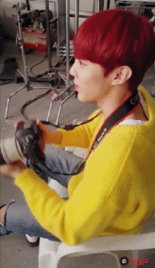 우신이에게 찍히고싶은 사람 여기여기붙어라 | 인스티즈