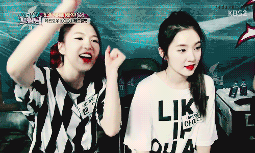 새벽 6시에 일어나서 막내 고기 구워주는 리더 (ft.과일) | 인스티즈