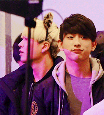 갓세븐) 가끔씩 사진 정리하다가 현실감탄 나오는 애. jpgif | 인스티즈