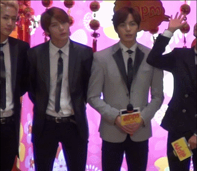 현 아이돌 골반 깡패중의 깡패 | 인스티즈