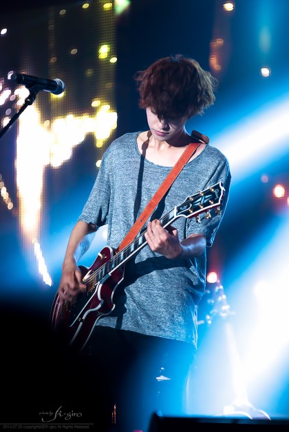 비율이 낫닝겐이라는 한 남자연예인.jpg | 인스티즈