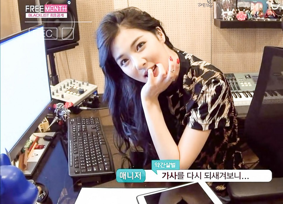 화장 연하게 하면 순둥순둥한 현아.jpgif | 인스티즈