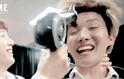 [방탄소년단/홍일점] 방탄이들과 함께하는 매력발산타임 pro | 인스티즈