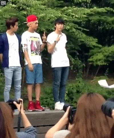 너무 잘 놀라서 개복치도 뛰어넘을것같은 아이돌ㄷㄷㄷㄷㄷㄷㄷㄷㄷ | 인스티즈