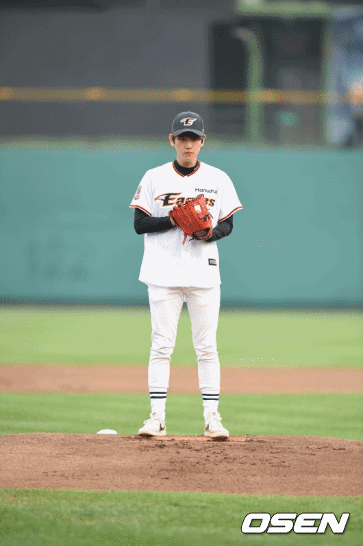 [EXO/변백현] 야구선수랑 연애하는 썰 1 (부제 : 하루살이) | 인스티즈