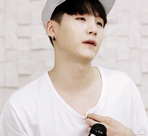 민윤기 주인이 요즘들어 집에 와서 자주 웃는다 | 인스티즈