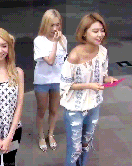 팬도 아닌데 짤 저장하게 만들기로 유명한 여돌들 | 인스티즈