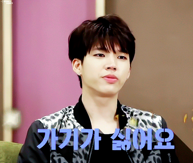 우현이는 웃는게 멍뭉이여서 너무 좋아요 | 인스티즈