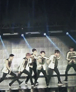 외식하고 오는데 WOW×3 들려서 기분좋습니다 | 인스티즈