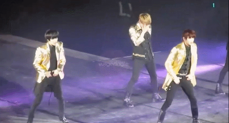 취향저격하는 아이돌콘서트 무대중 甲 | 인스티즈