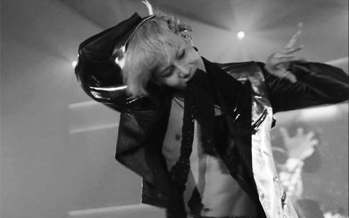 취향저격하는 아이돌콘서트 무대중 甲 | 인스티즈