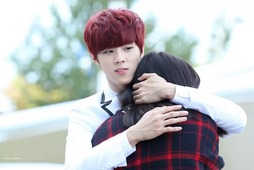 남팬 달래주는 신인 아이돌 | 인스티즈