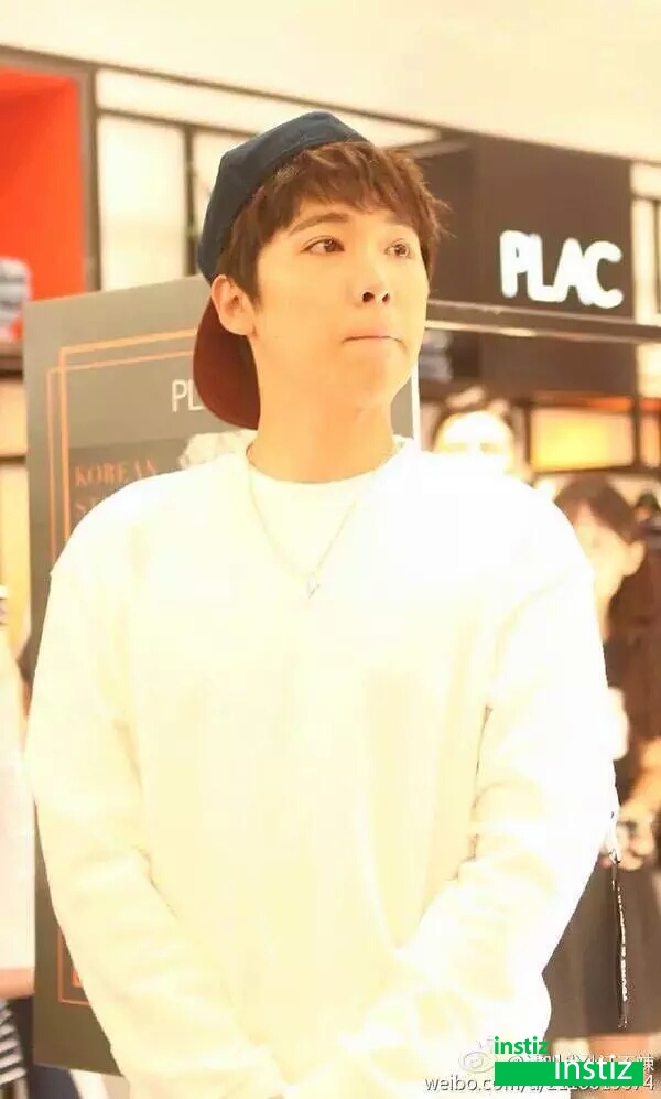 팬들 말듣고 흑발로 돌아와서 리즈찍는 남자아이돌 | 인스티즈