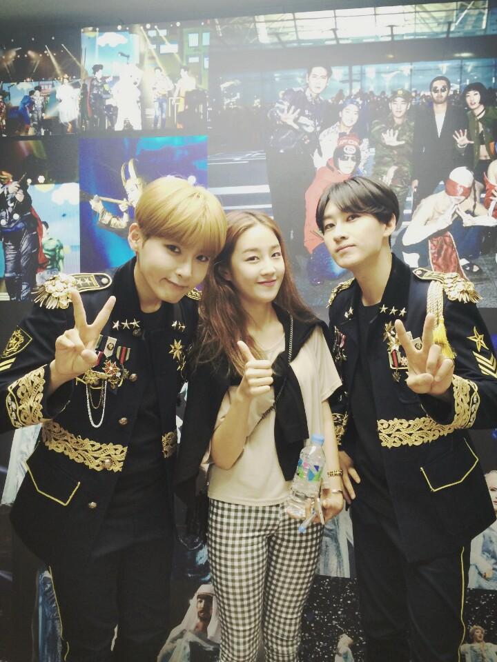 잡지계에서 요즘 가장 핫한 아이돌(예지력 상하 주의) | 인스티즈