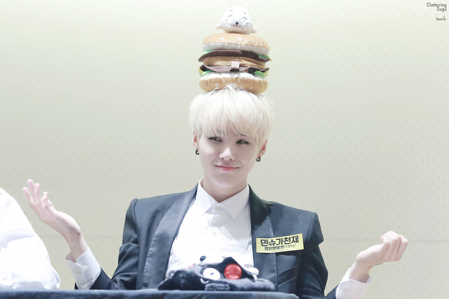 [방탄소년단/전정국] 개새끼 같은 애정결핍 남고생과 동거라뇨? 2 | 인스티즈